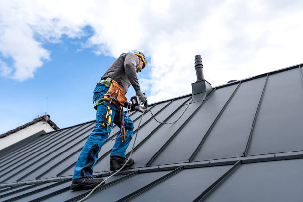 Fast & Reliable Emergency Roof Repairs in Suamico, WI